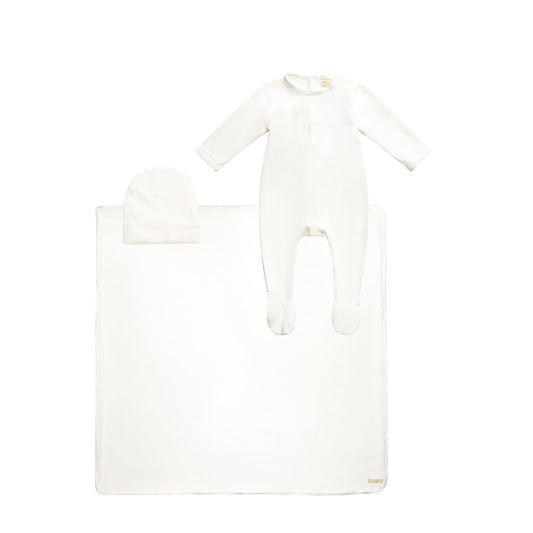 Puffed B Footie with Hat and Blanket White