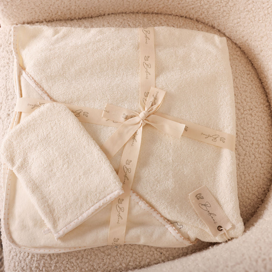 Hooded Towel with Dot Binding and Picot Stitch