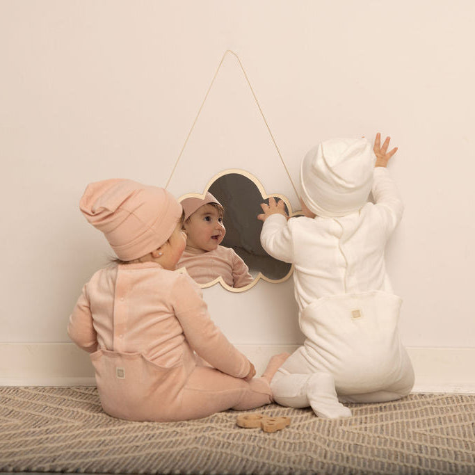 Puffed B Footie with Hat and Blanket White