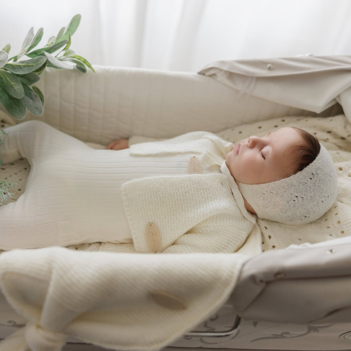 Knit Sweater and Bonnet Set [471W272U]
