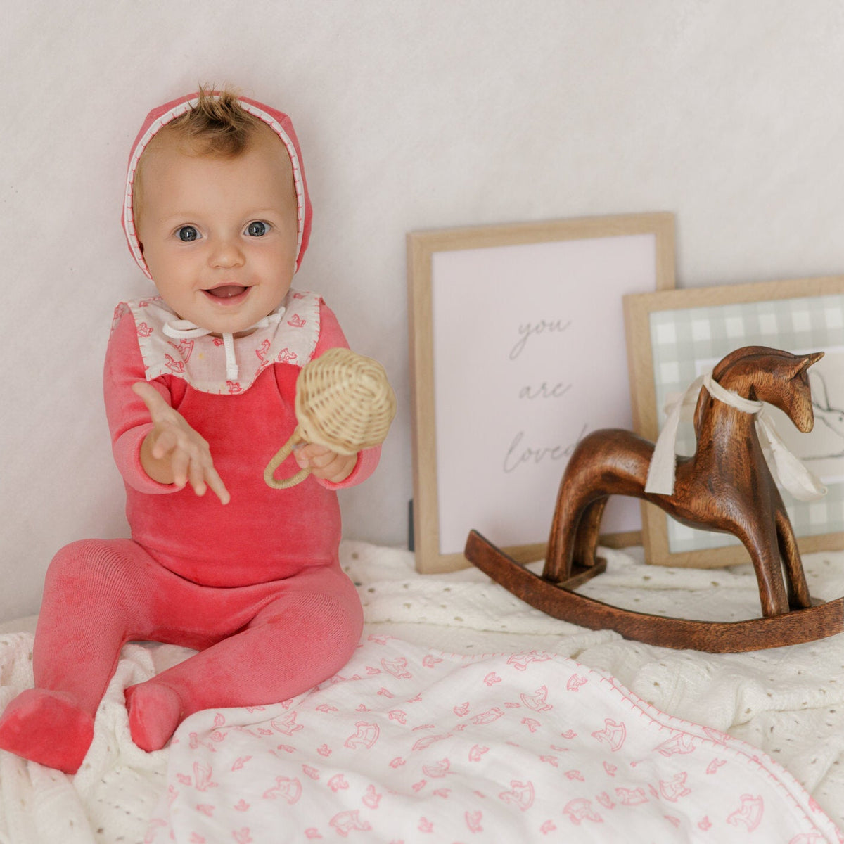 Horse Bib Footie [472W271G]