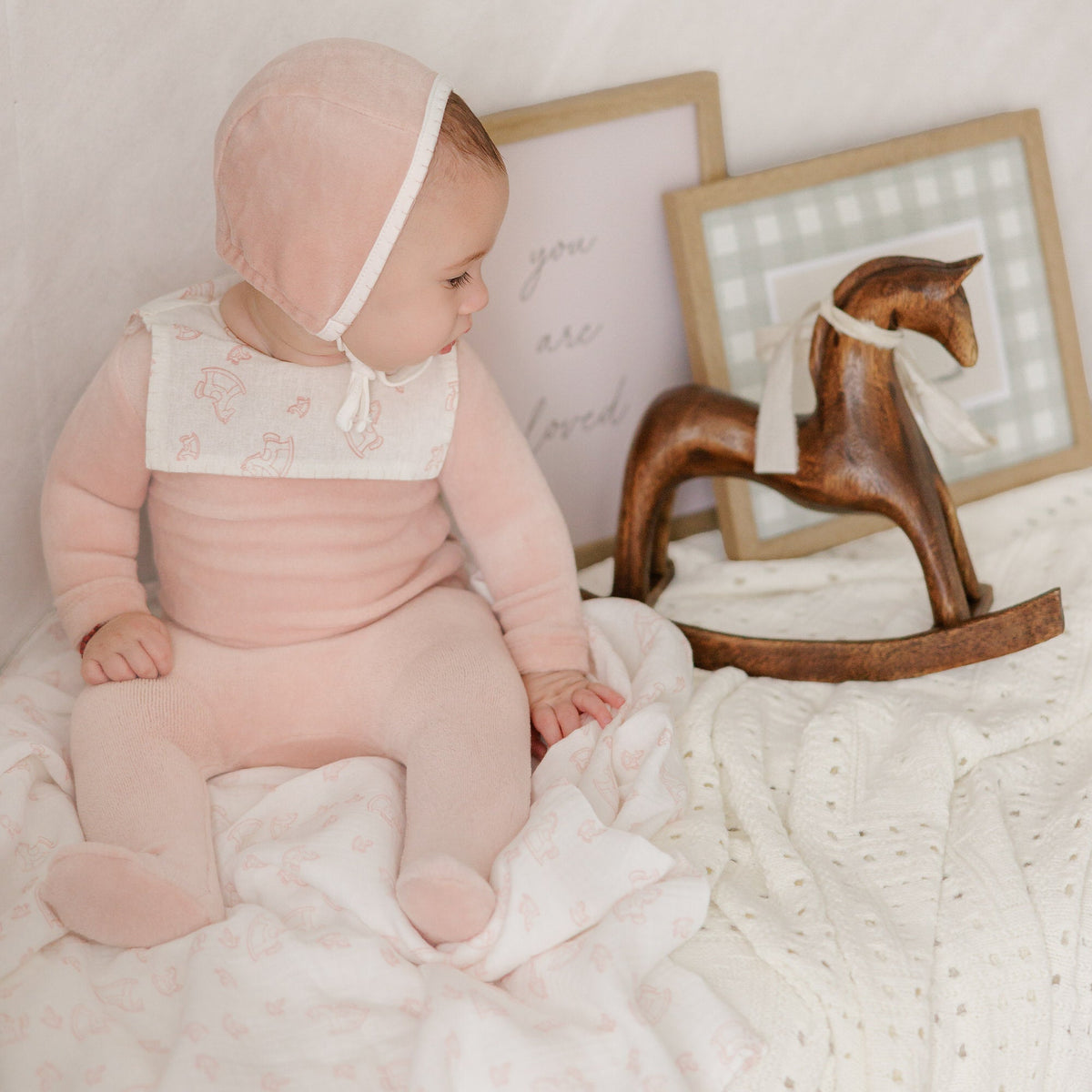 Horse Bib Footie [472W271G]