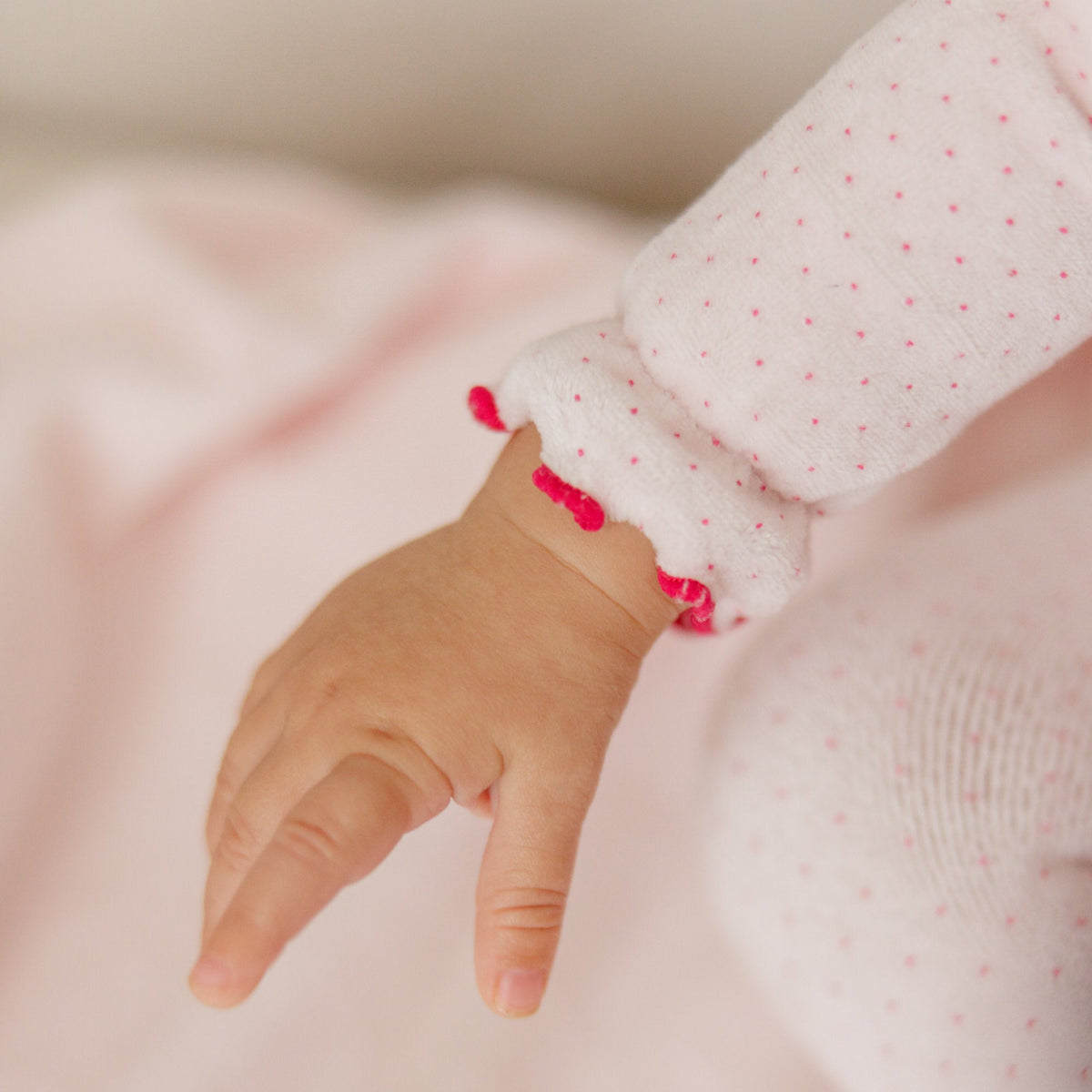 Polka Dot Take Me Home Set [477W278G]