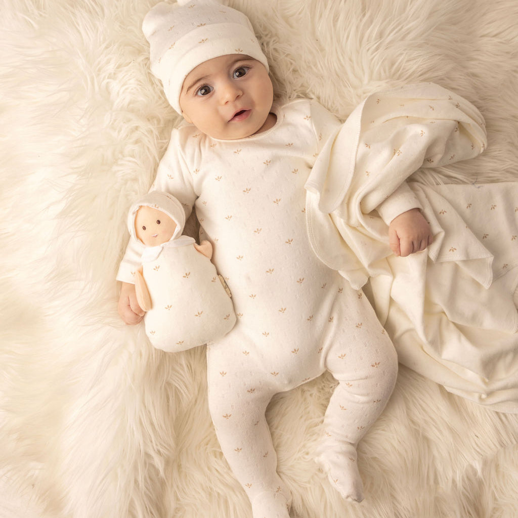 Eyelet Leaf Footie, Hat and Blanket Set