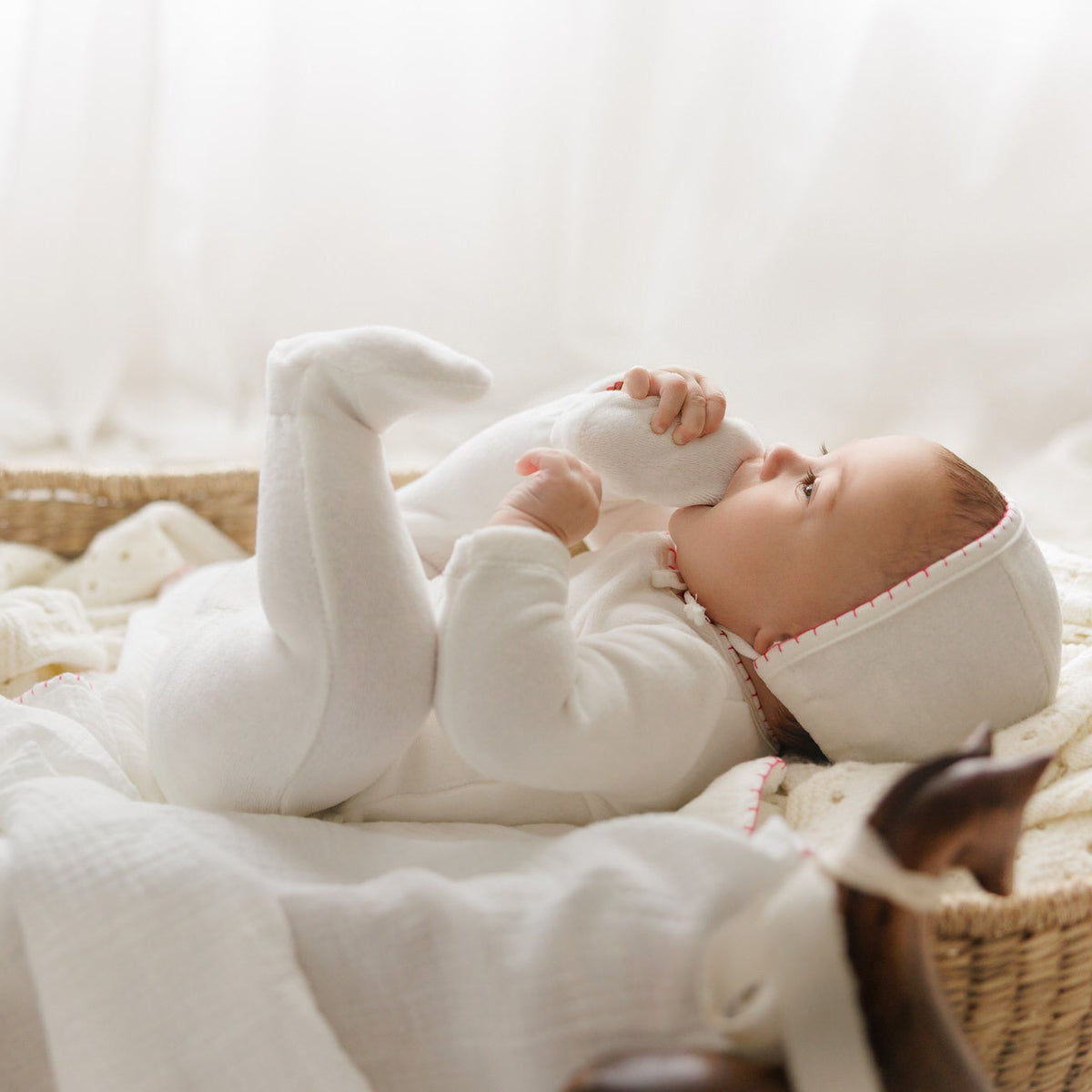 Colored Stitching Footie, Hat and Blanket Set [70W273G]