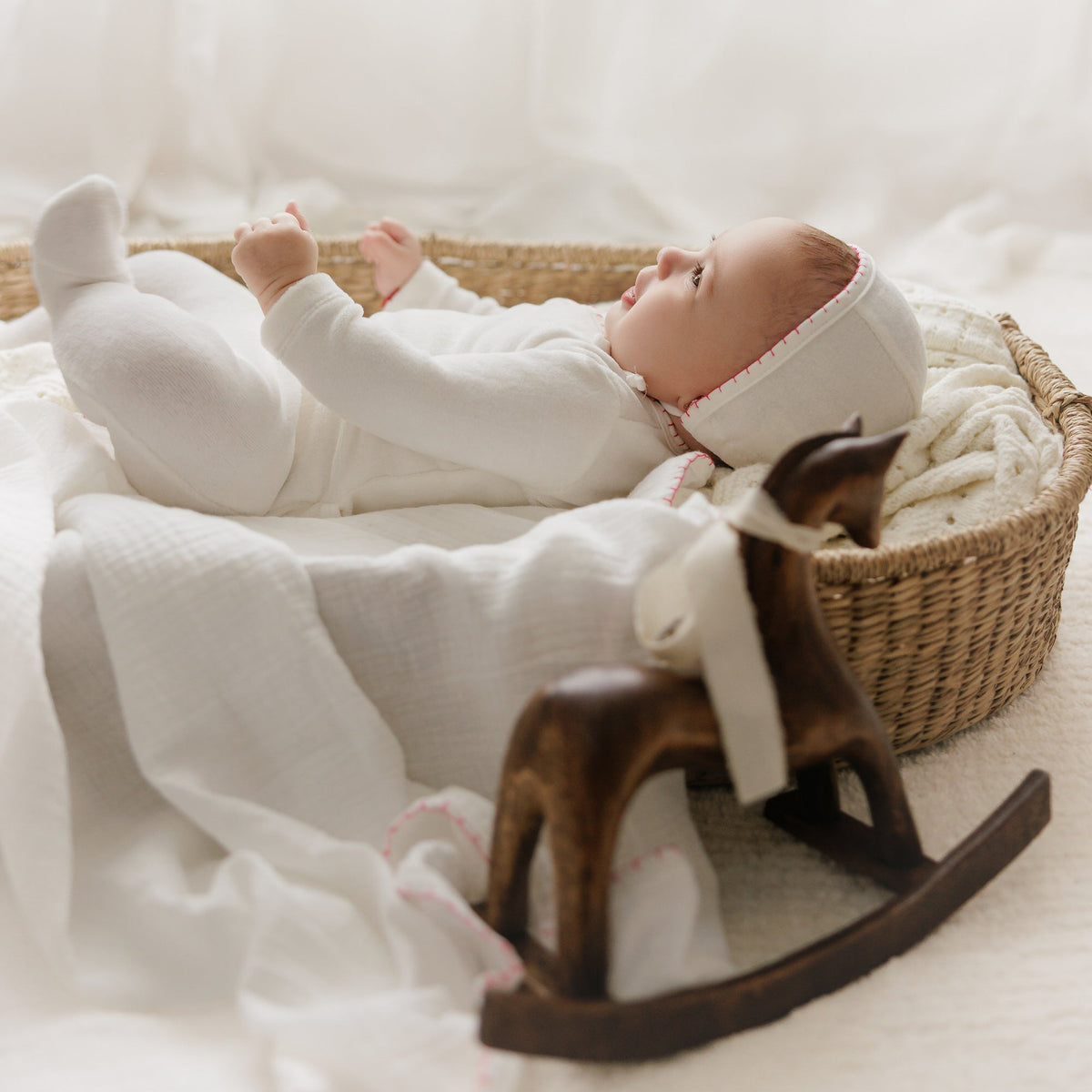 Colored Stitching Footie, Hat and Blanket Set [70W273G]